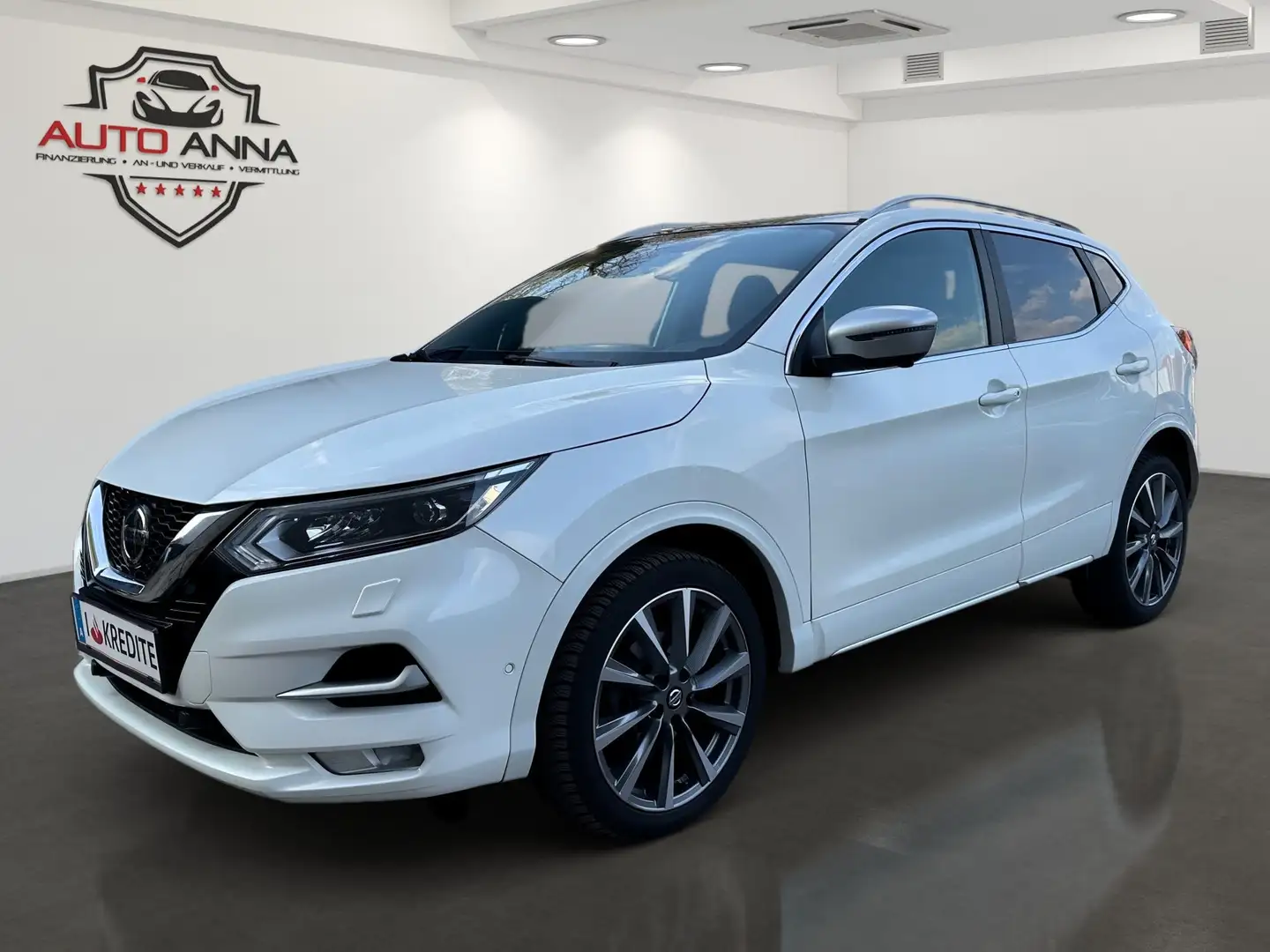 Nissan Qashqai 1,3 DIG-T Tekna+ Aut. mit 12 Mon. Garantie Weiß - 1