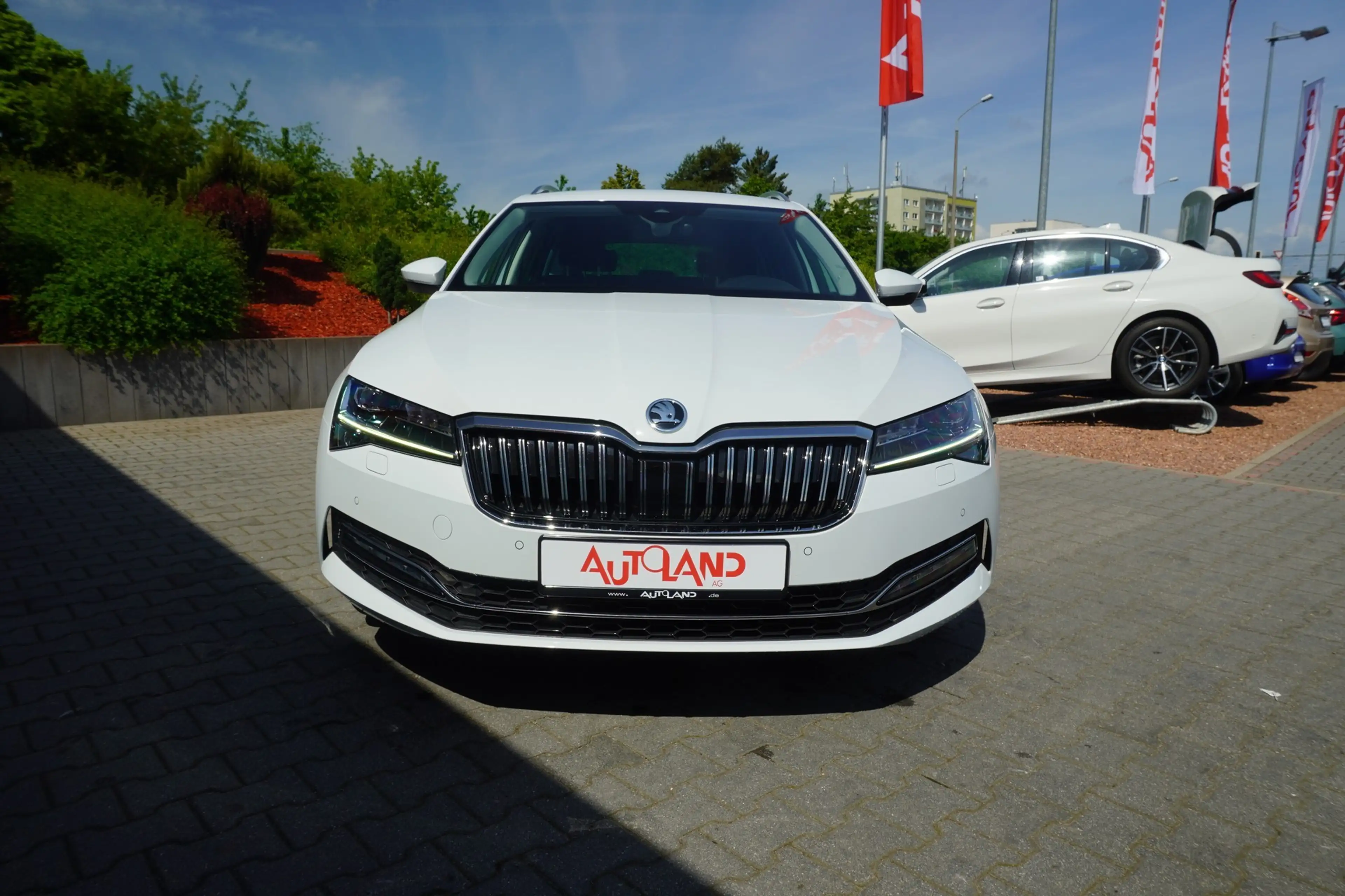 Skoda Superb Combi 2.0 TDI L&K 4x4 LED Navi ACC AHK — photo 7
