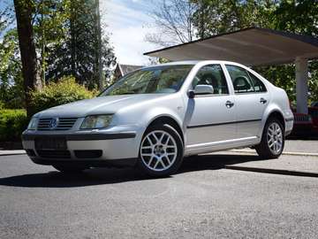 Bora 1.6 Motor&GetriebeTop TÜV03/2027 Sitzheiz