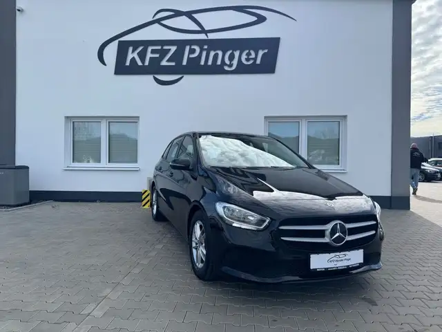 Mercedes-Benz B 200 D