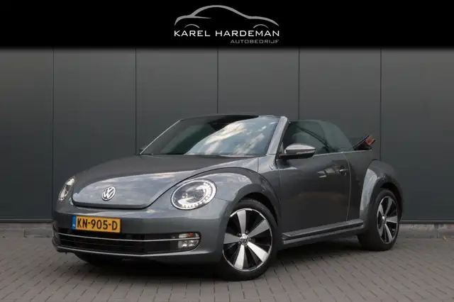 Volkswagen Beetle Cabriolet 1.4 TSI Sport BlueMotion KARMAN | STOELV