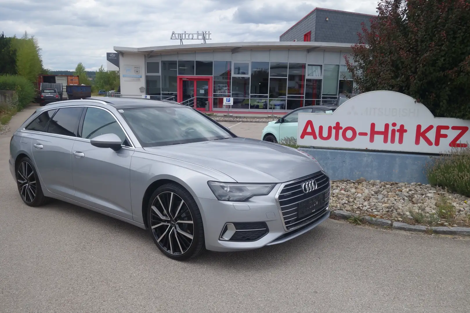 Audi A6 Avant 45 TDI quattro Sport tiptronic*PANORAMA/21"* Silber - 1