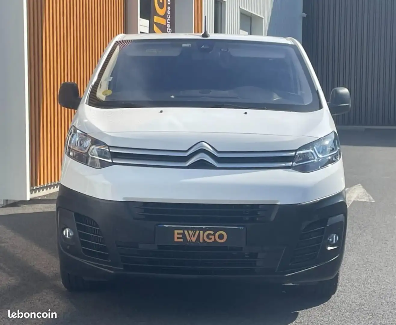 Citroen Jumpy Citroën VU FOURGON 1.5 BLUEHDI 120 M L2 DE LE VIDE Blanc - 2