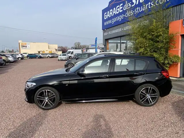 BMW 1 Series view 3
