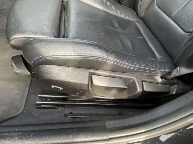 BMW 1 Series view 24