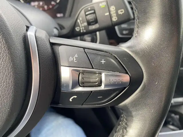 BMW 1 Series view 17
