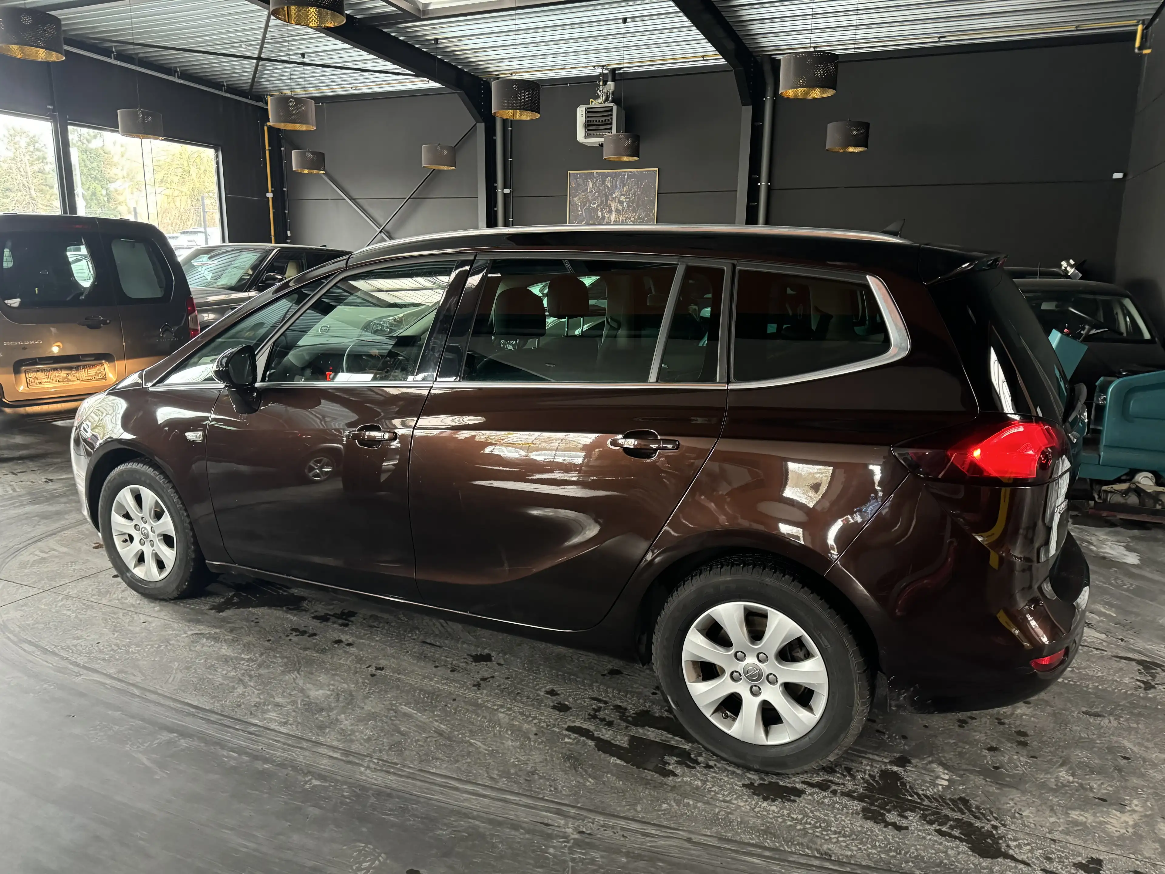 Opel Zafira Tourer 1.4 Turbo - AUTOMATIQUE - LIM/REG - MEDIA - NAVI — photo 5
