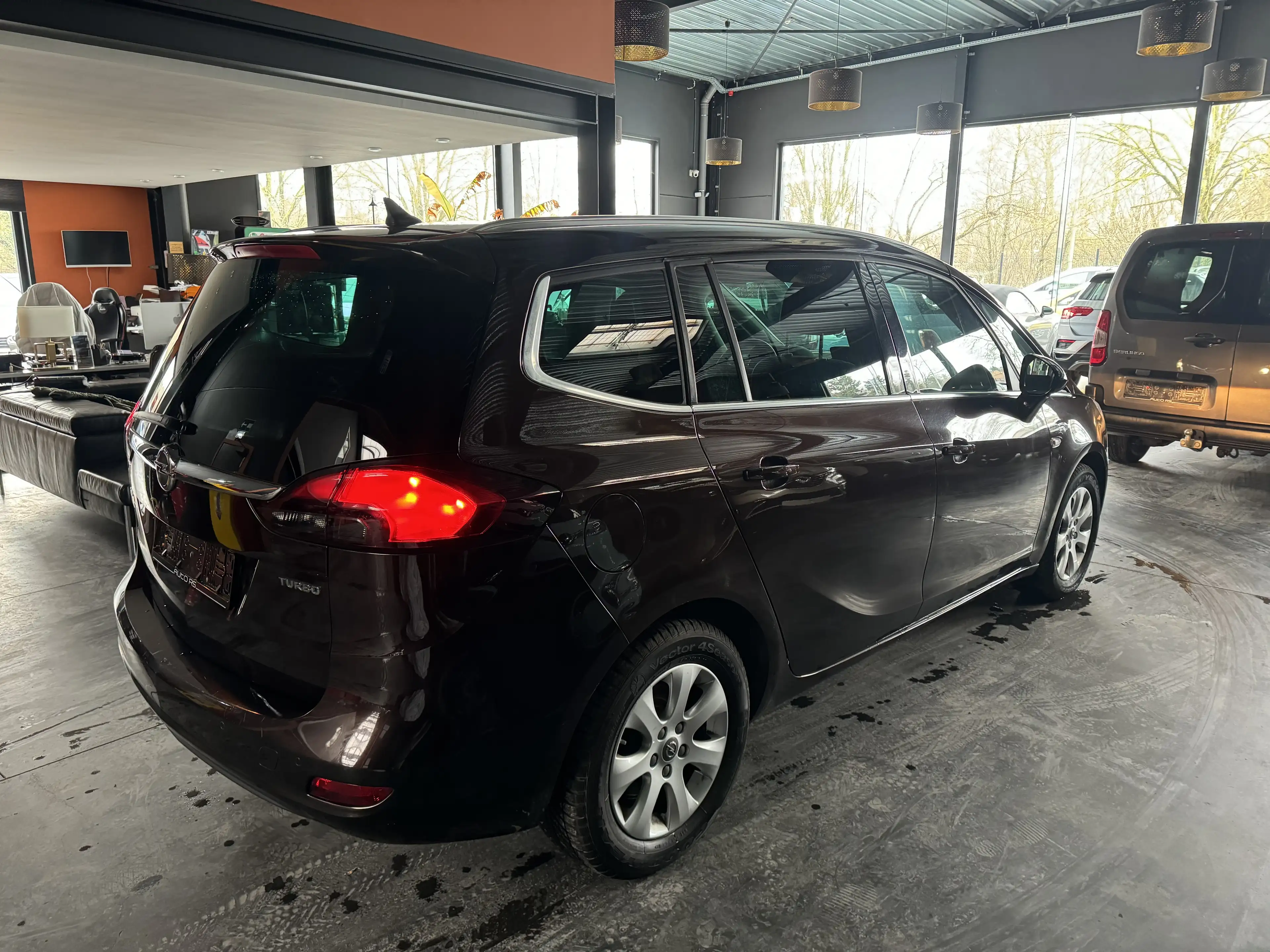 Opel Zafira Tourer 1.4 Turbo - AUTOMATIQUE - LIM/REG - MEDIA - NAVI — photo 9