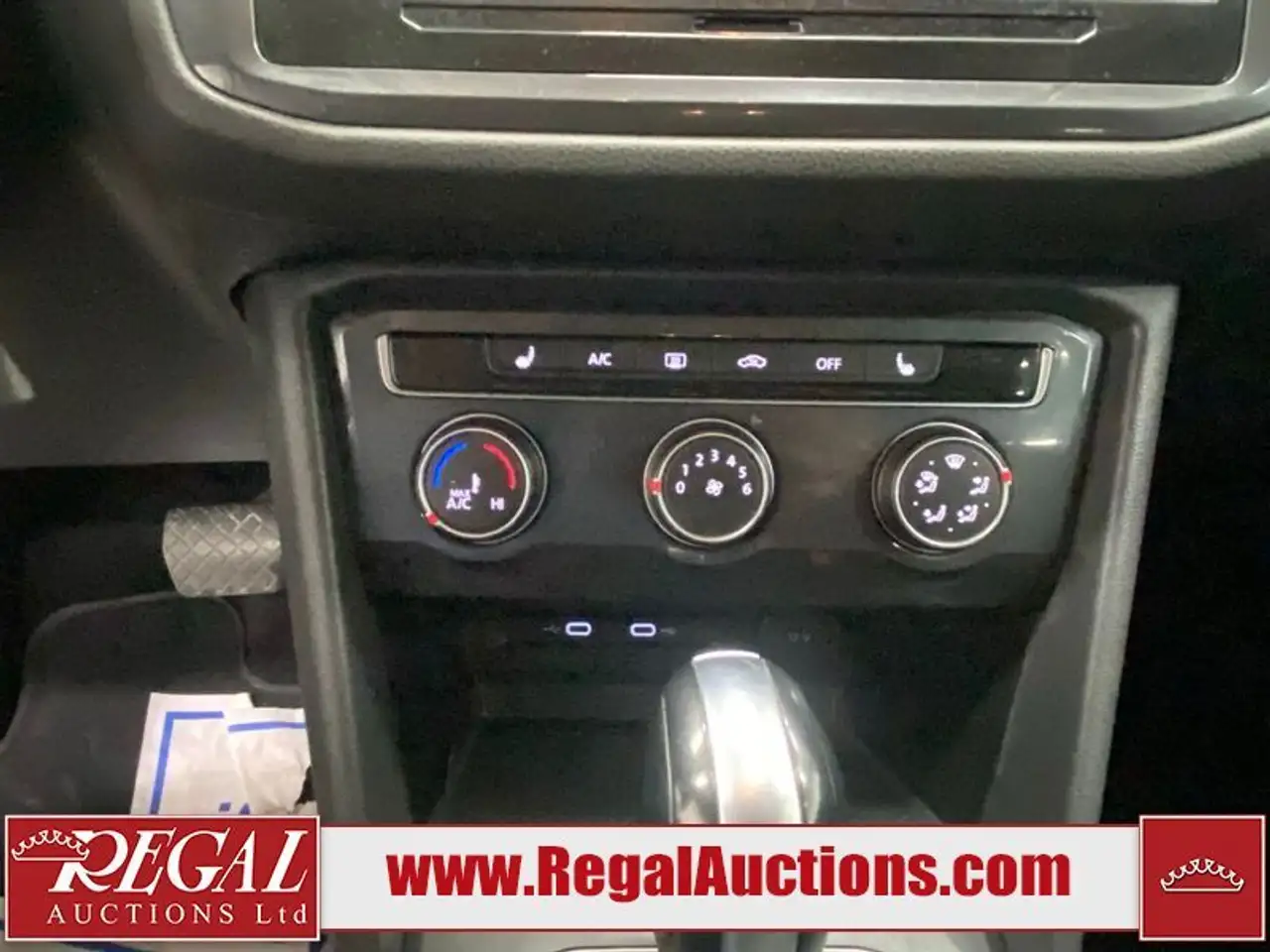 Volkswagen Tiguan photo Volkswagen Tiguan