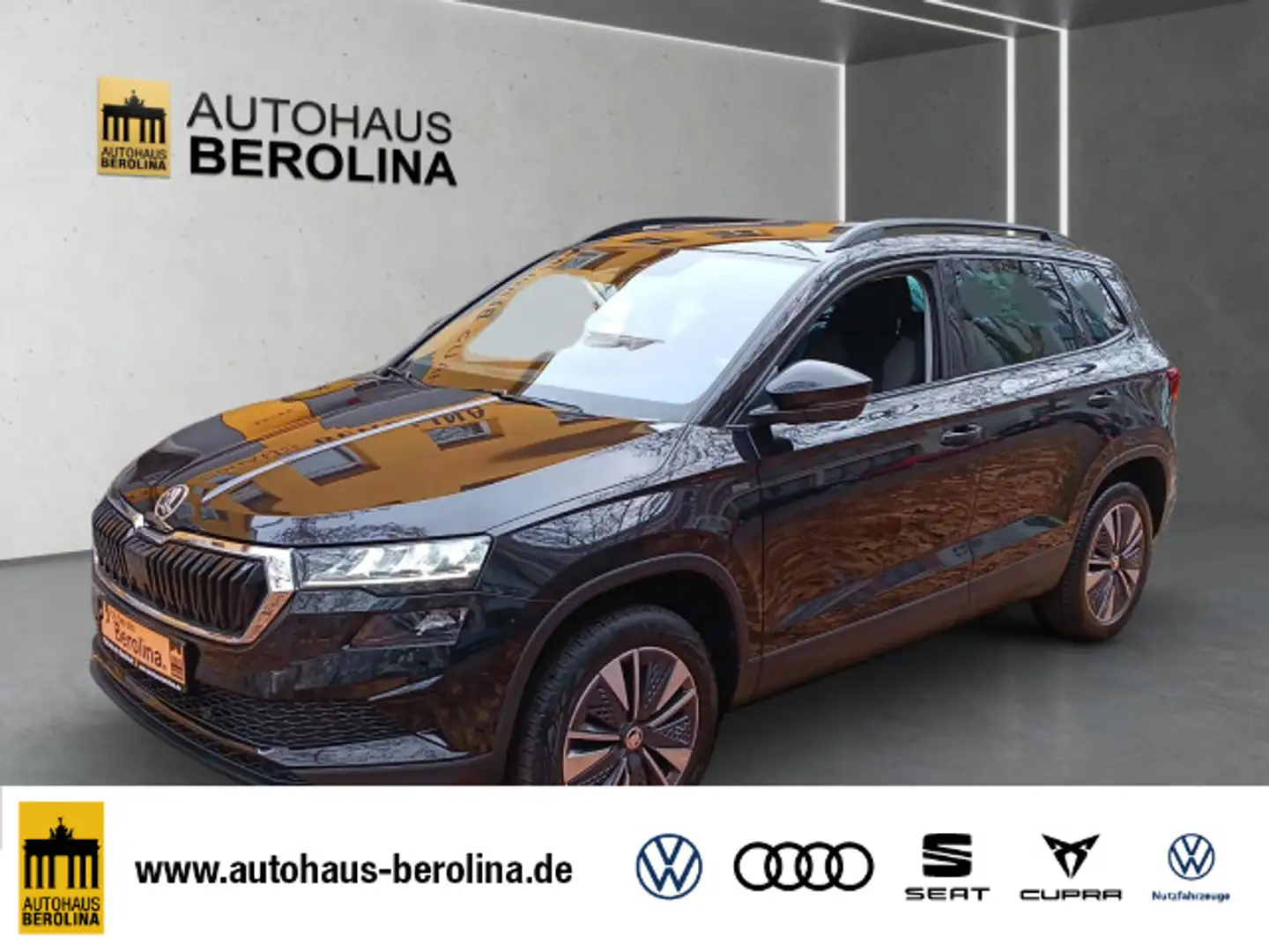 Skoda Karoq 1.5 TSI Ambition DSG *AHK*ACC*R-CAM*PDC* Schwarz - 1