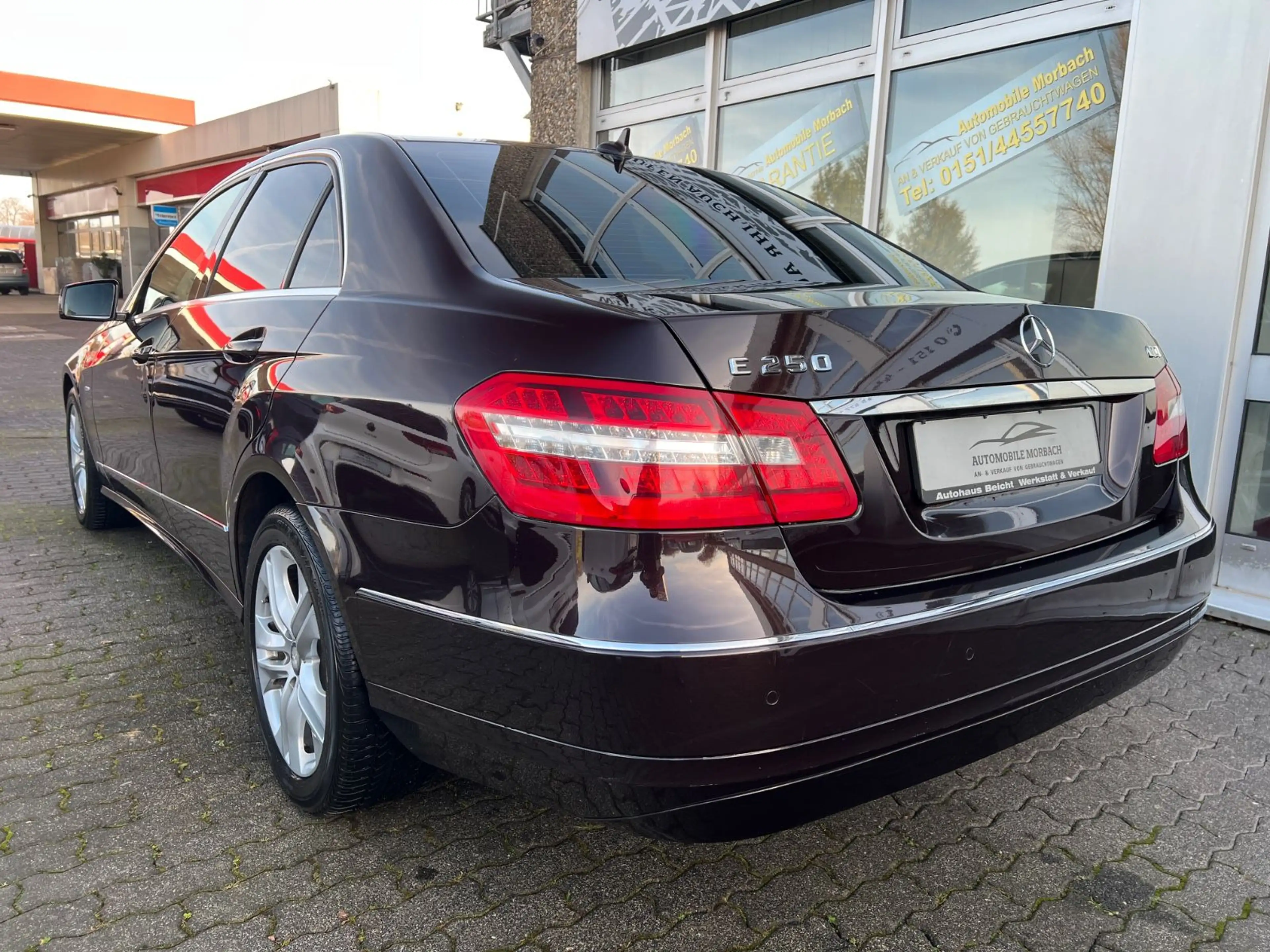 Mercedes-Benz E 250 CDI Avantgarde*BI-XENON*NAVI*ACC*ALU*EURO5 — photo 7