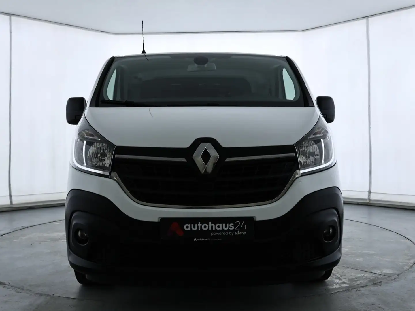 Renault Trafic 2,0 dCi 145 dCi AHK|BOTT|Navi|CAM Белый - 2