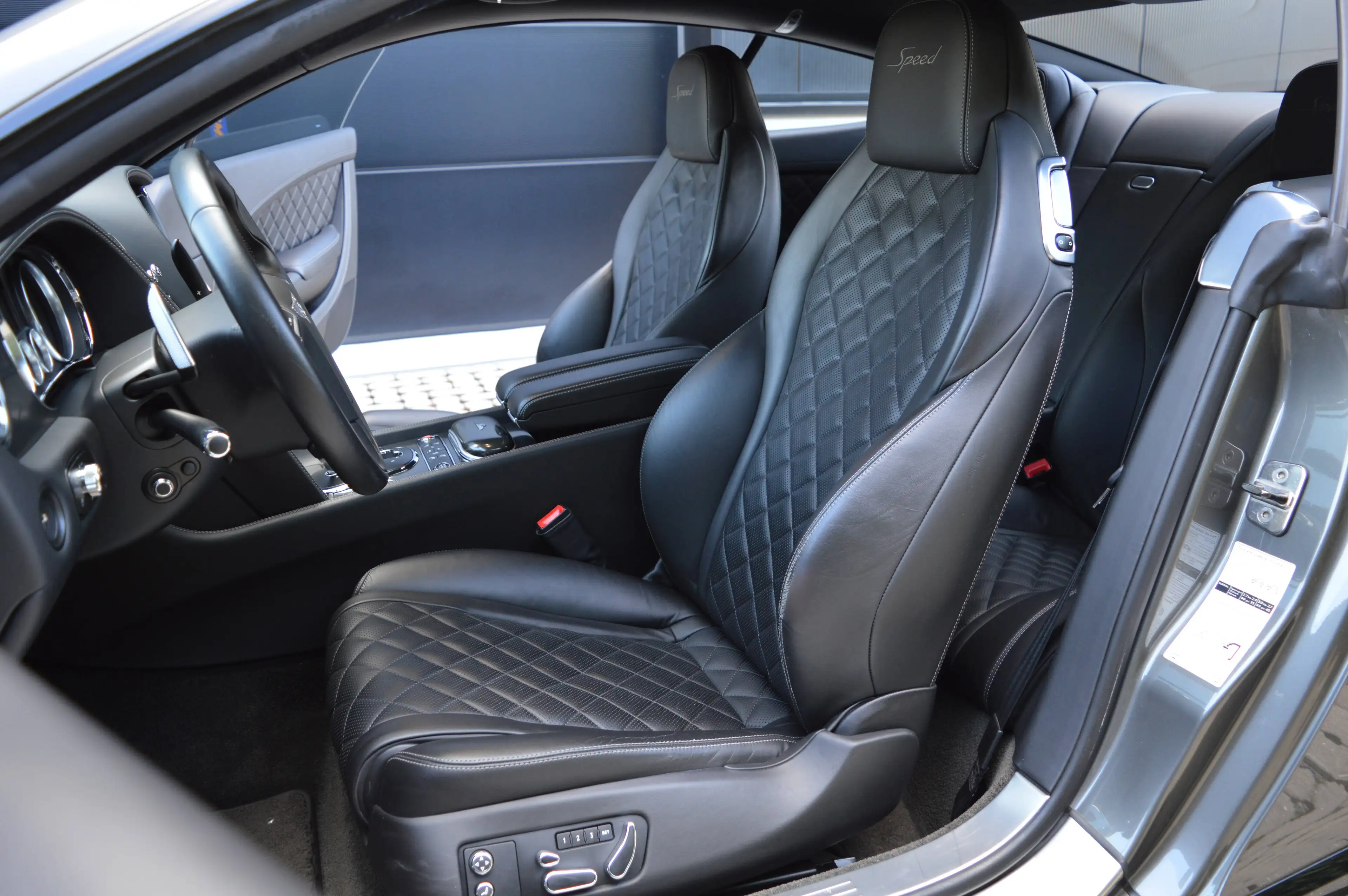Bentley Continental GT Speed Black edition 6.0 BiTurbo W12 - Top condition — photo 9
