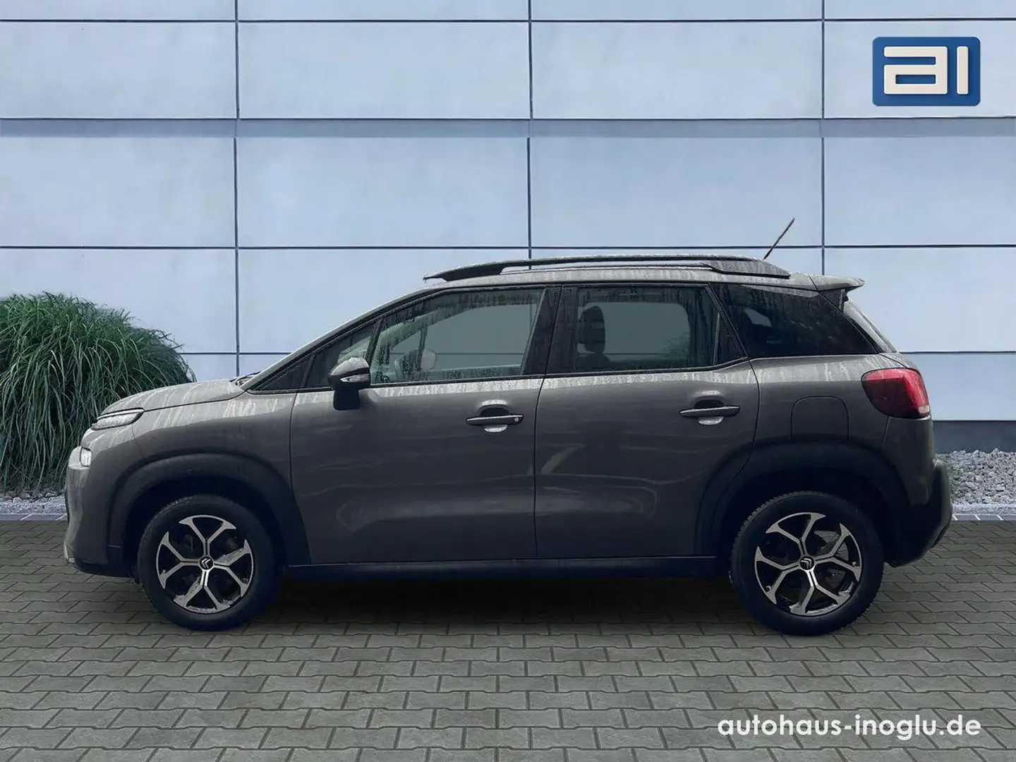 Citroen C3 Aircross 1.2 PureTech 110 S/S Plus Navi+DAB+P Grau - 2
