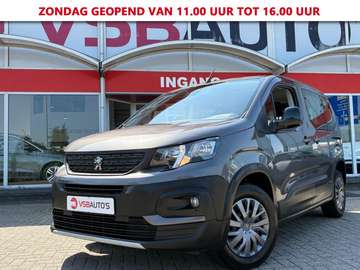 1.2 PURETECH 110PK TREKHAAK 5-PRS NAVIGATIE CARPLA