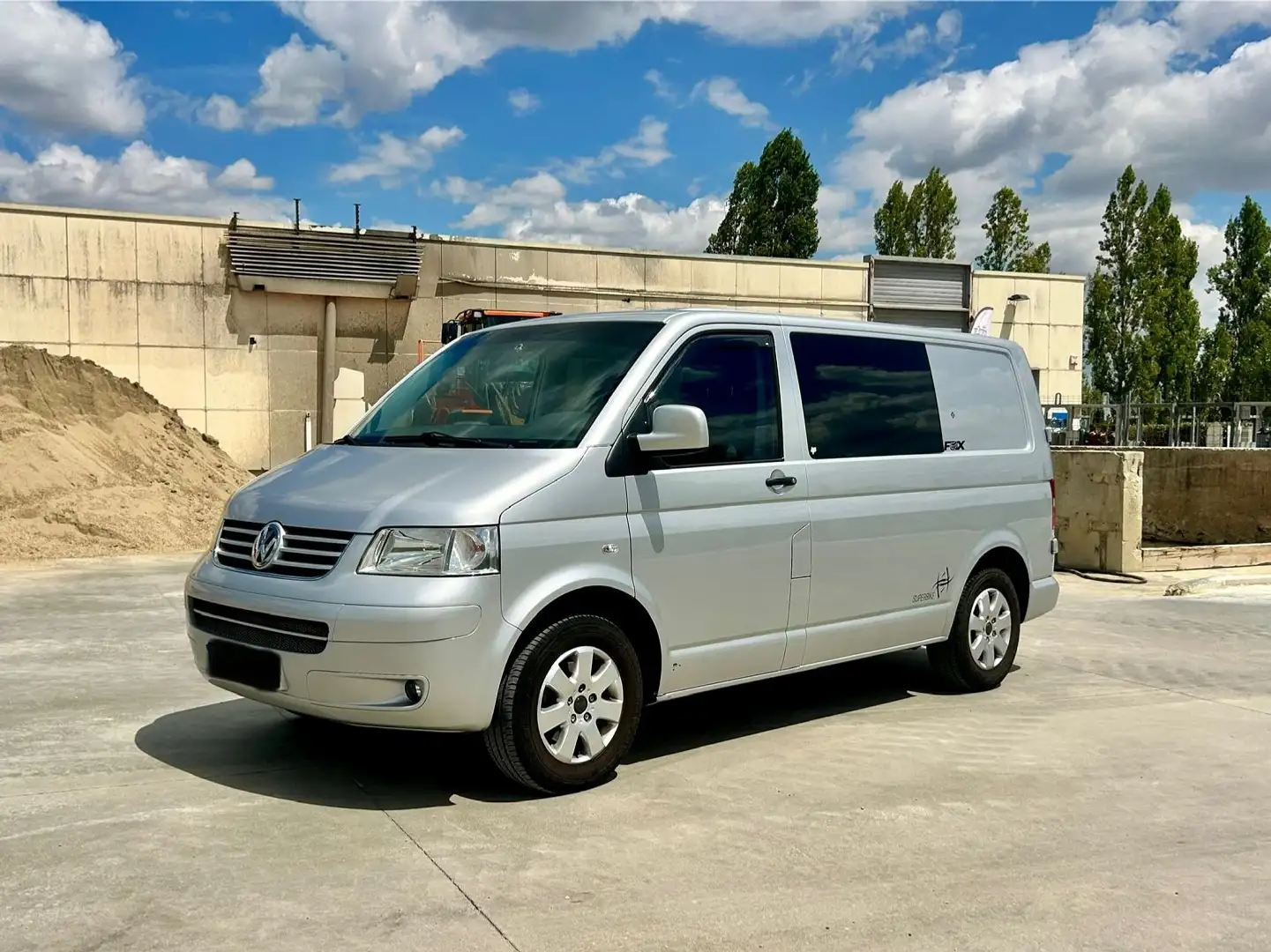 Volkswagen Transporter T5 2.5 TDI 130CH CONFORT COURT Сірий - 1