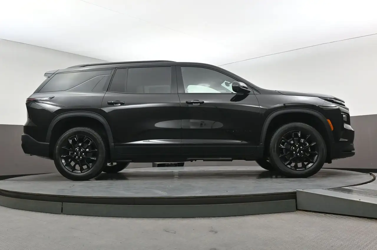 Chevrolet Traverse снимка Chevrolet Traverse