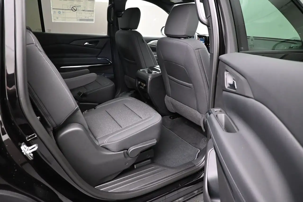 Chevrolet Traverse снимка Chevrolet Traverse