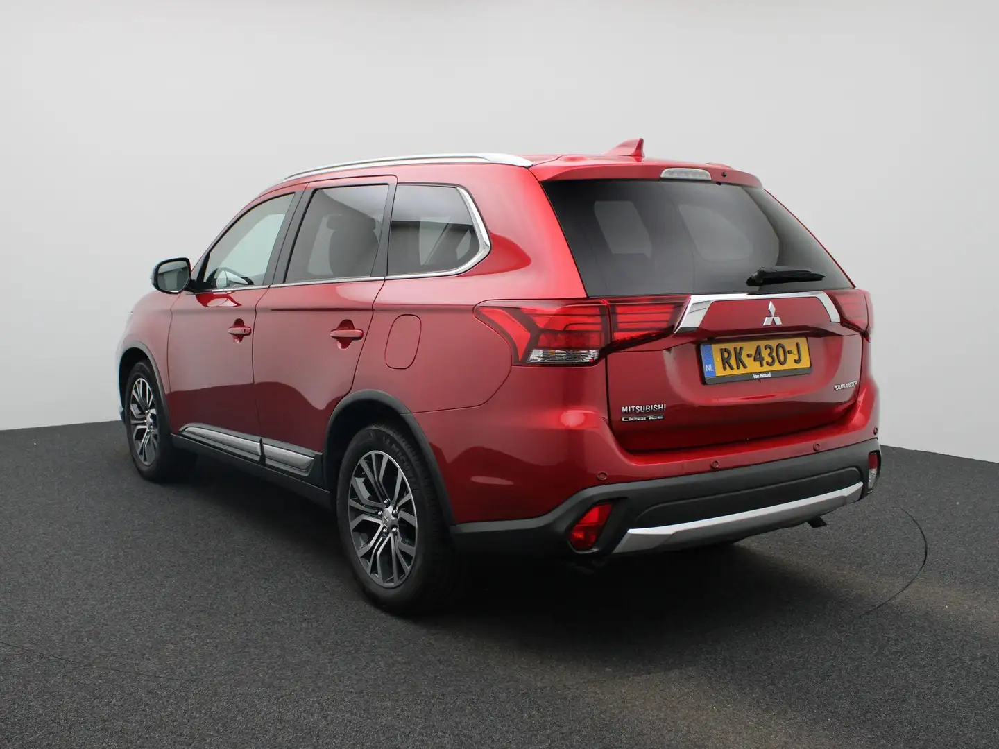 Mitsubishi Outlander 2.0 Connect Pro | Climate Control | Stoelverwarmin Rouge - 2