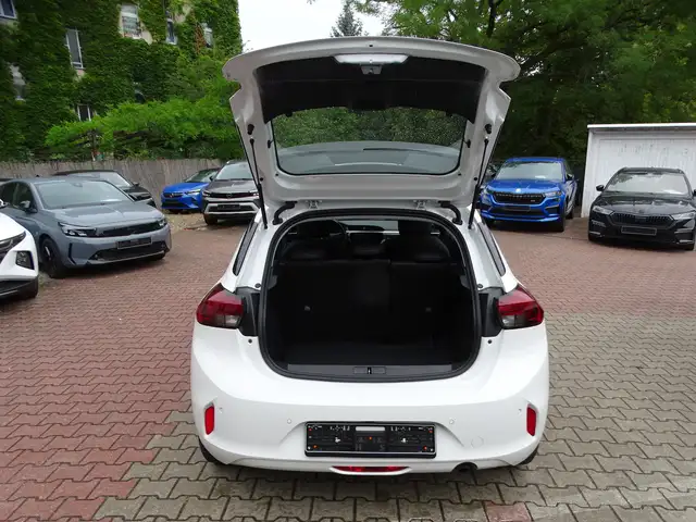 Opel Corsa view 5