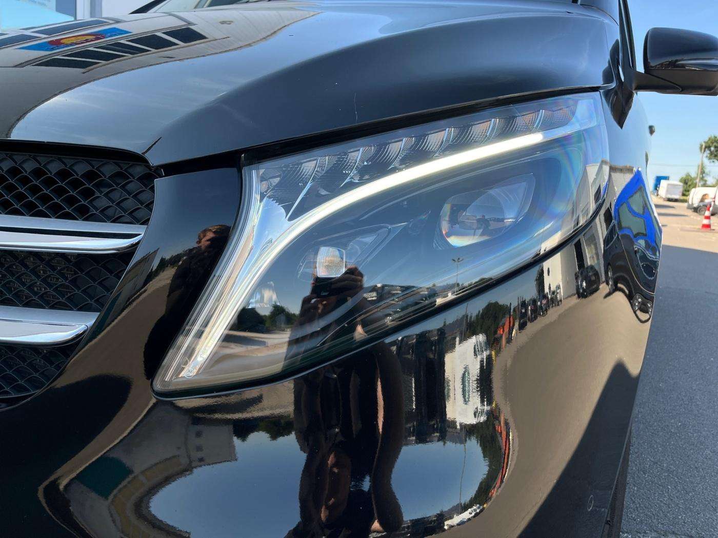 Mercedes-Benz V 300