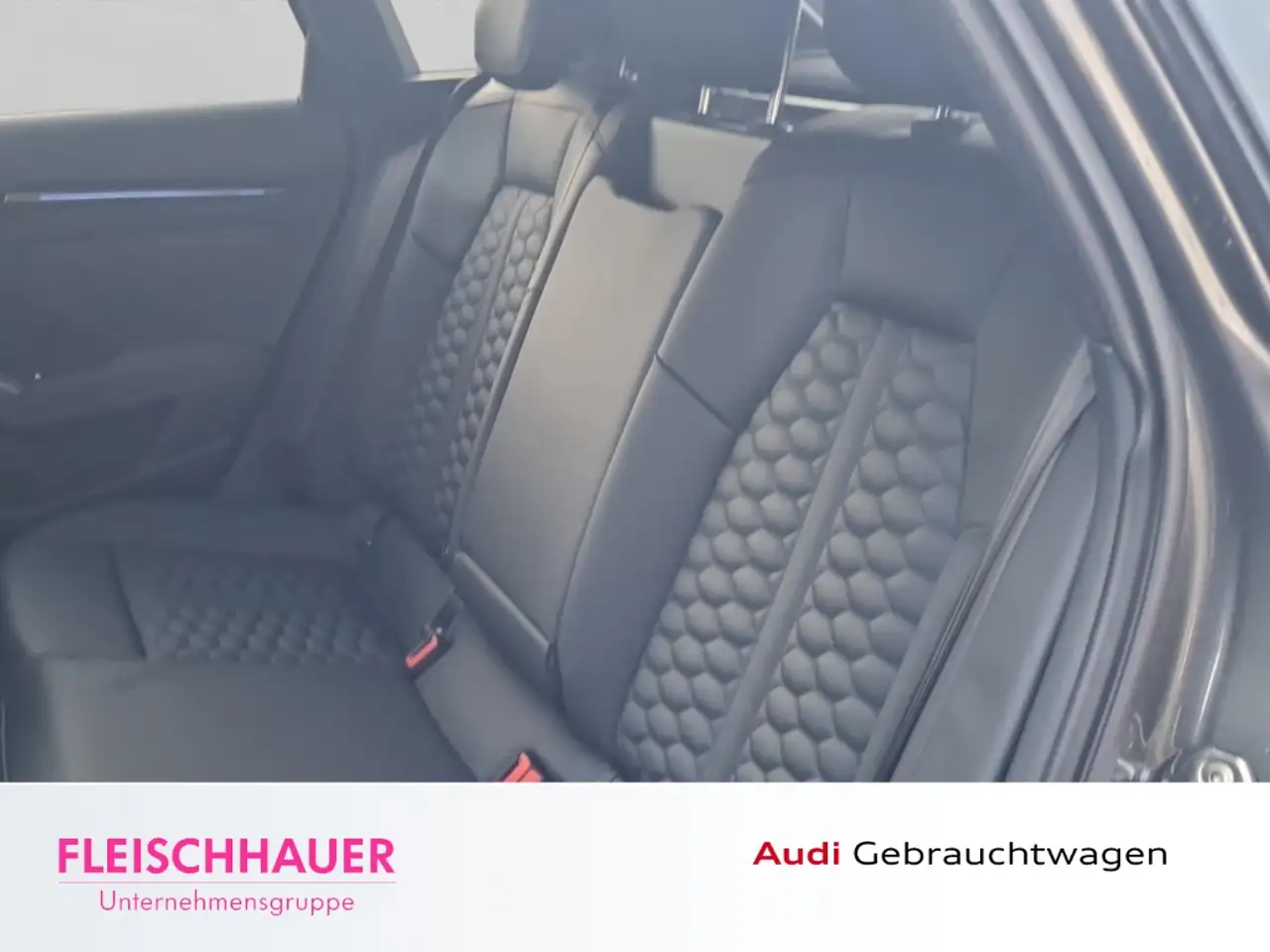 Audi RS3 Sportback 2.5 TFSI quattro PANO+MATRIX+SONOS 11