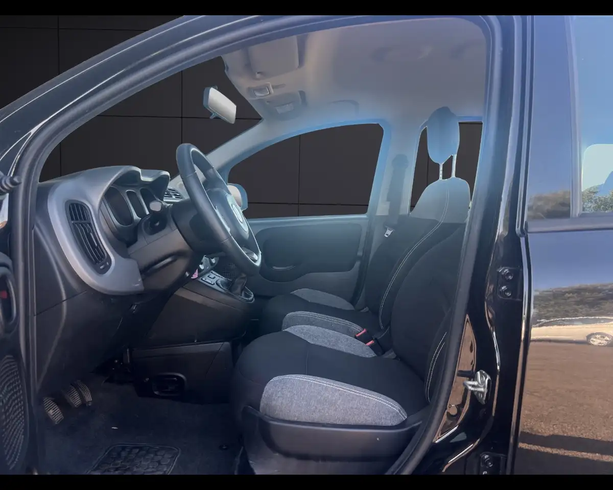 Fiat Panda 1.0 FireFly S&S Hybrid City Life, миниатюра 9