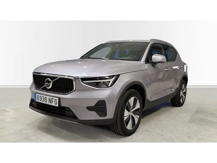 Volvo XC40 B3 (gasolina) Core Automático 2025