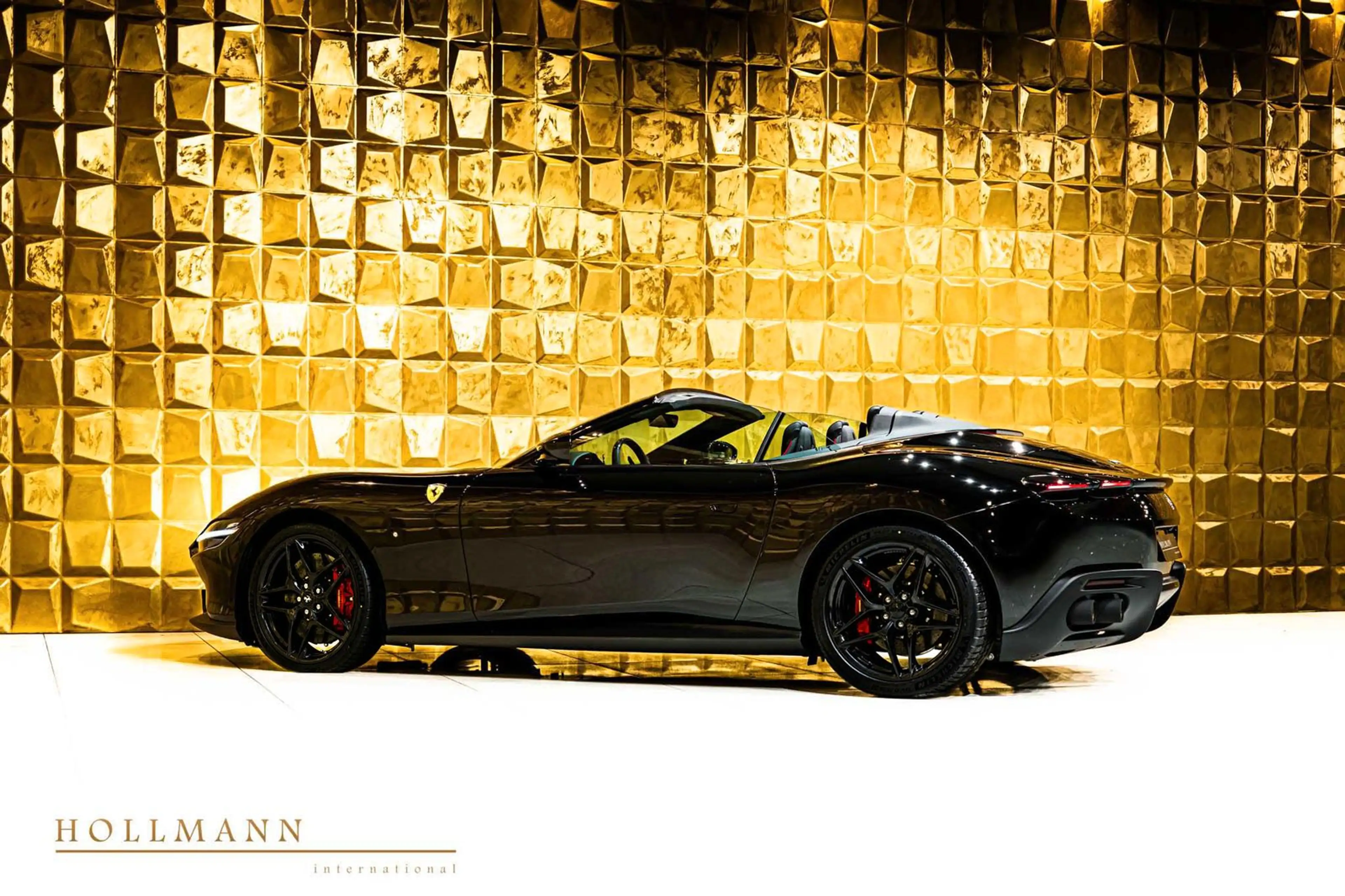 Ferrari Roma SPIDER+ PASSENGER DISPLAY + LEDS + STOCK + — photo 5