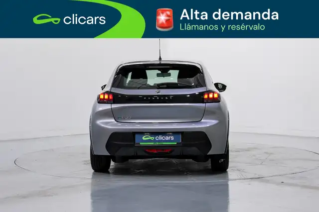Peugeot 208 view 4