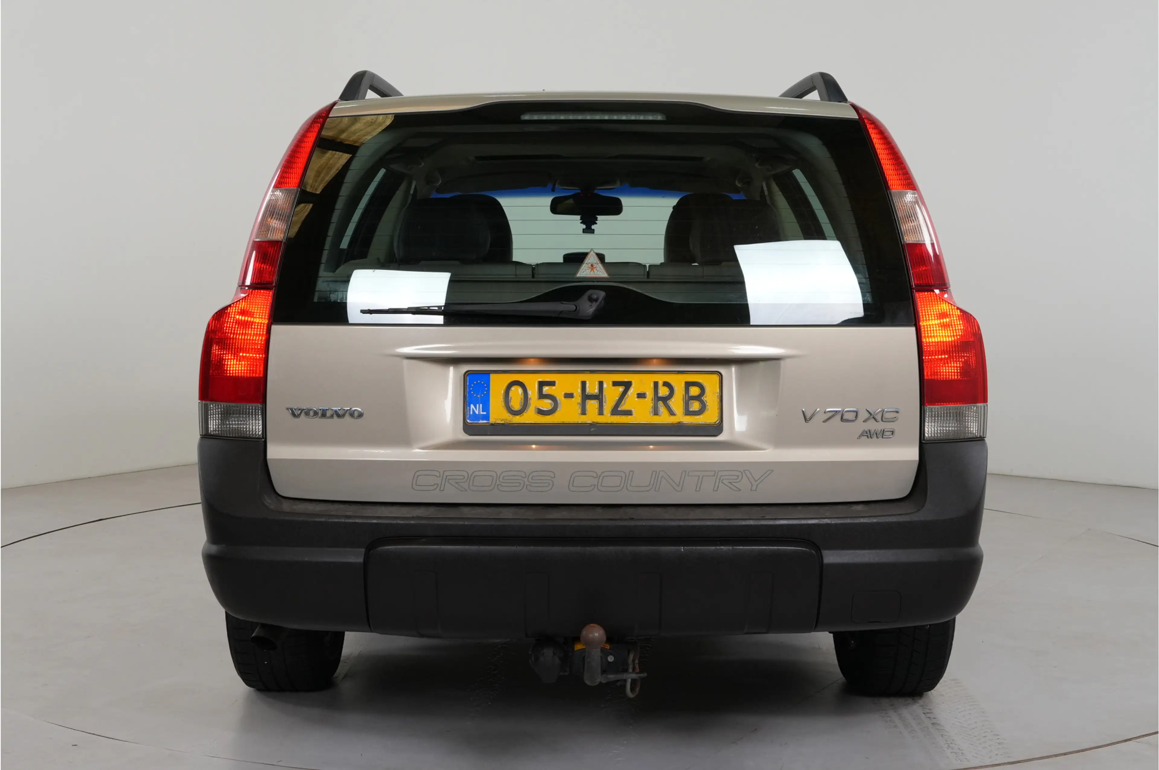 Volvo V70 Cross Country 2.4 T Geartr. Comf. | Blijvend Young — photo 7