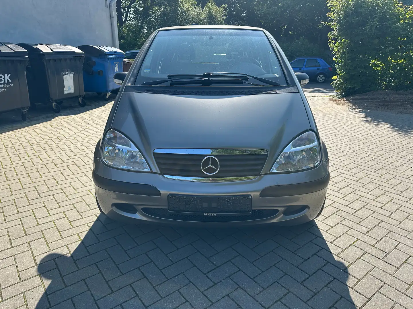 Mercedes-Benz A 140 L Elegance Grau - 1