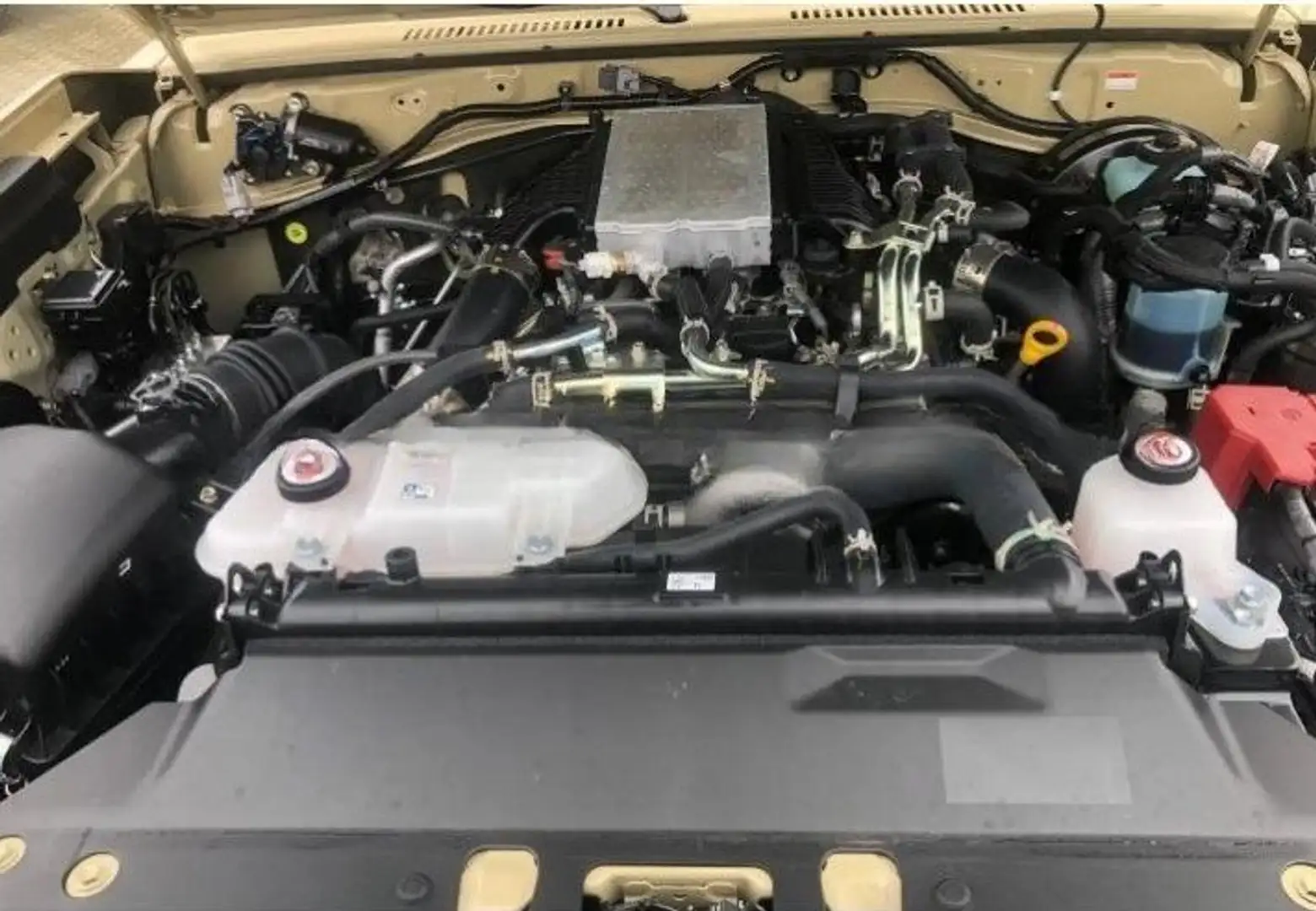 Toyota Land Cruiser GDJ 79 DIESEL MY 24 - 2.8 D4-d AUTOMATICO EURO 6 Beige - 2