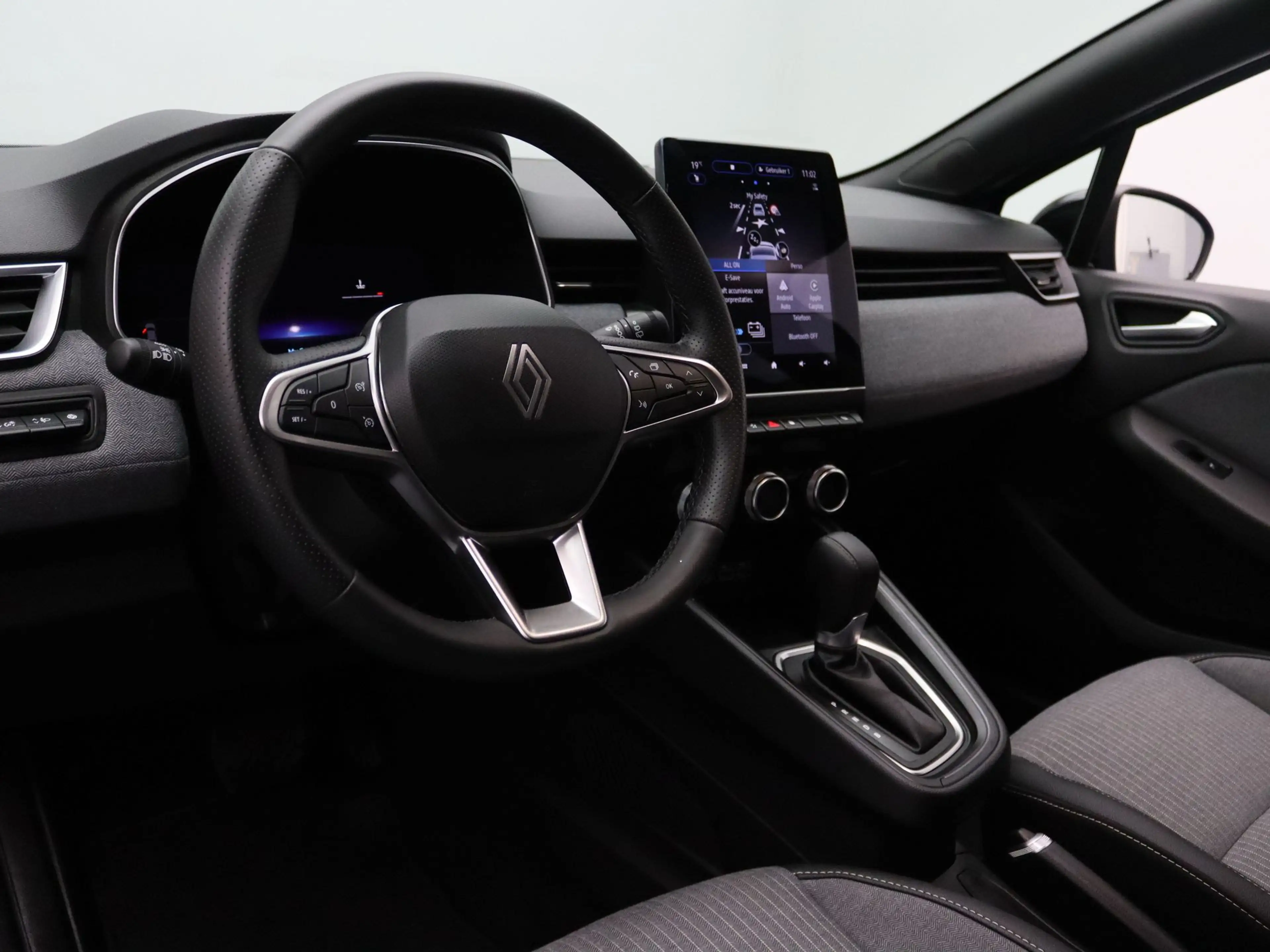Renault Clio 145pk E-Tech Full Hybrid techno Apple Carplay/Andr — photo 3