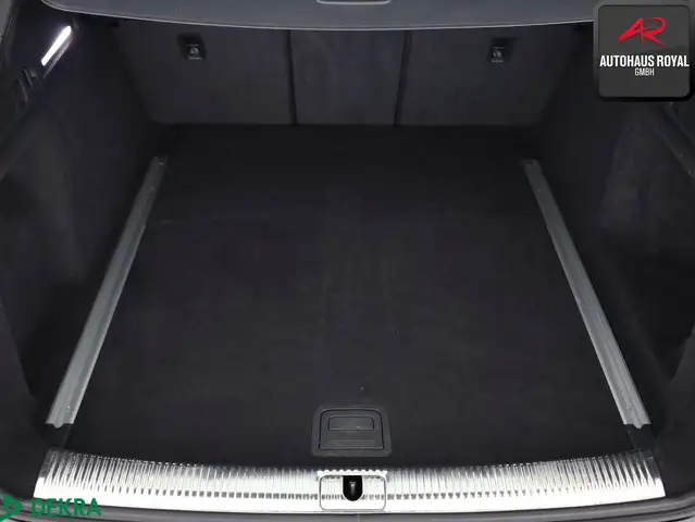 Audi A4 view 11