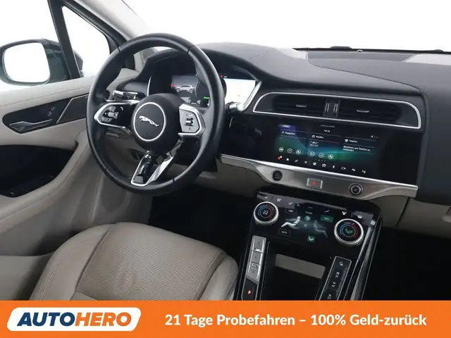 Jaguar I-Pace view 13