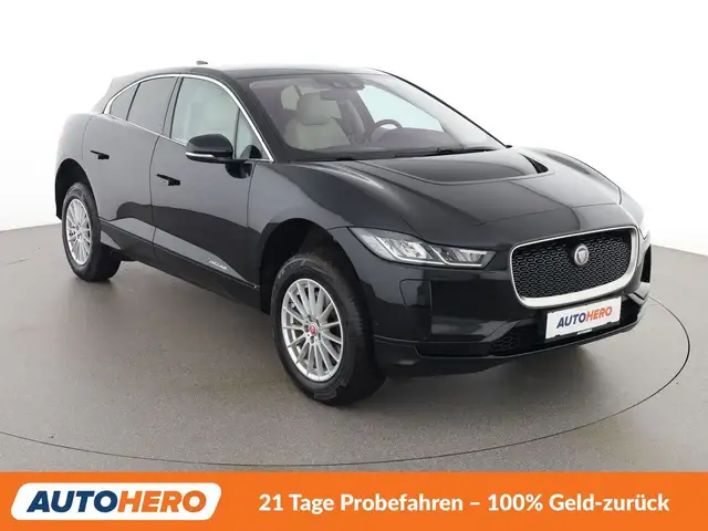 Jaguar I-Pace view 8