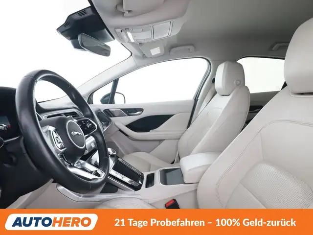 Jaguar I-Pace view 10