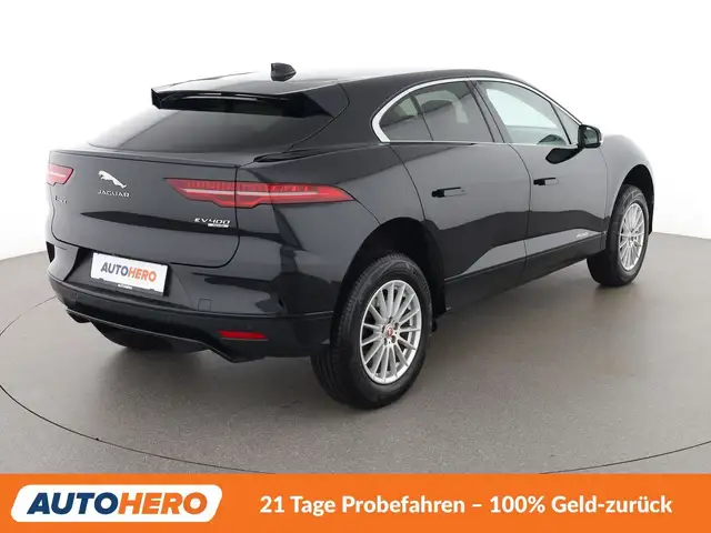 Jaguar I-Pace view 6