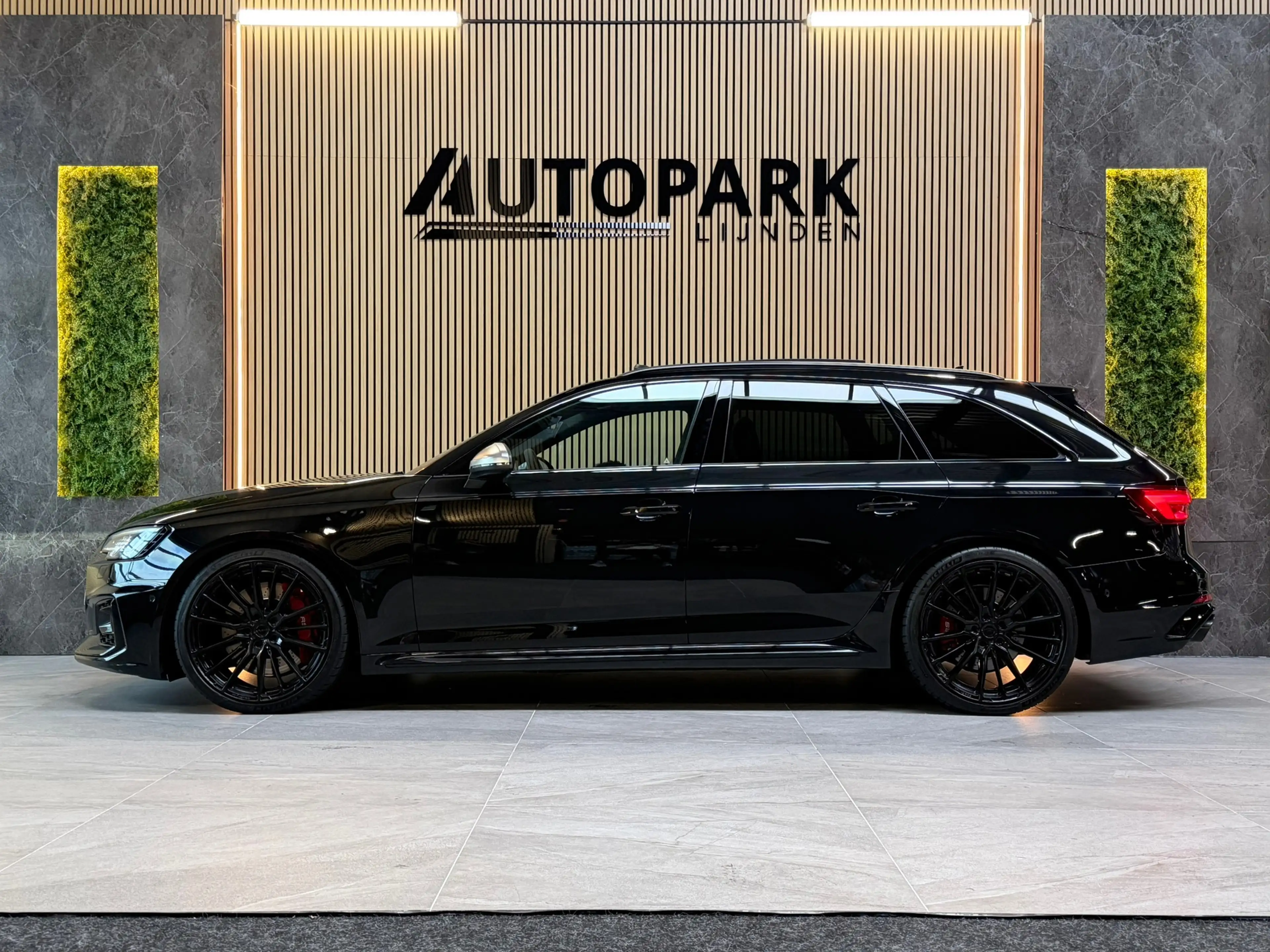 Audi RS4 Avant 2.9 TFSI RS 4 quattro PANO|B&O|HuD|360 CAMER — photo 2