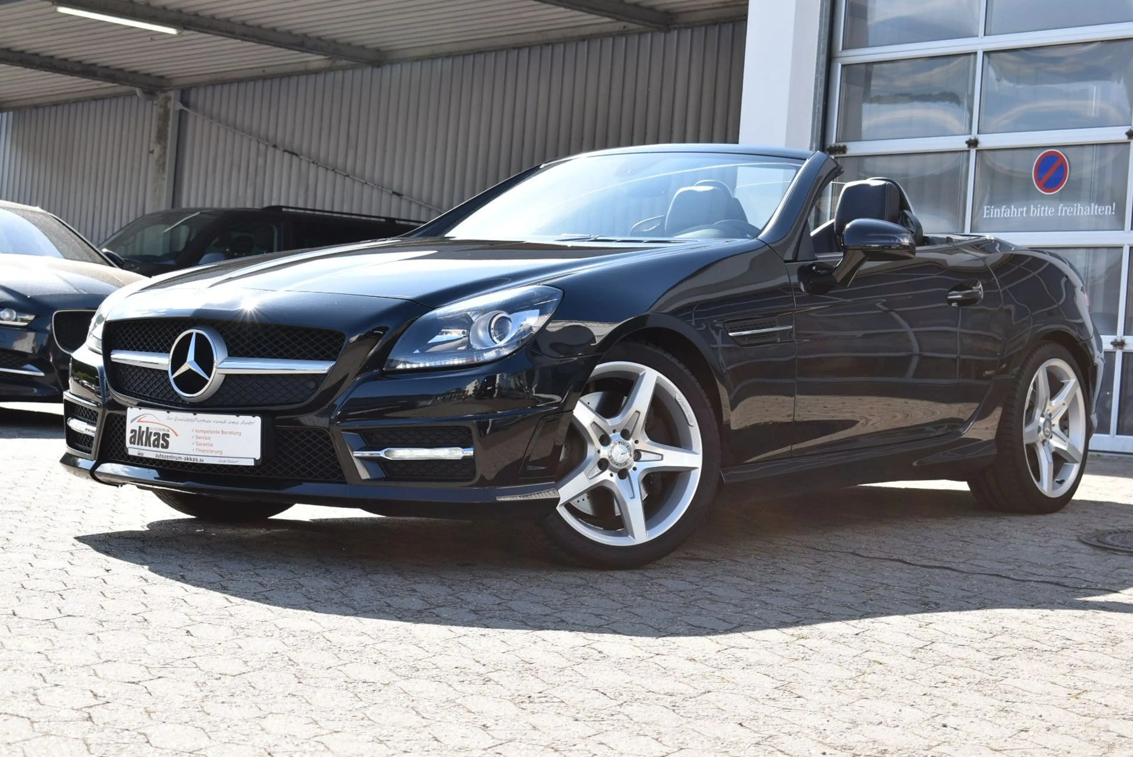 Mercedes-Benz SLK 200 AMG Sport 7-G Tronic — photo 3