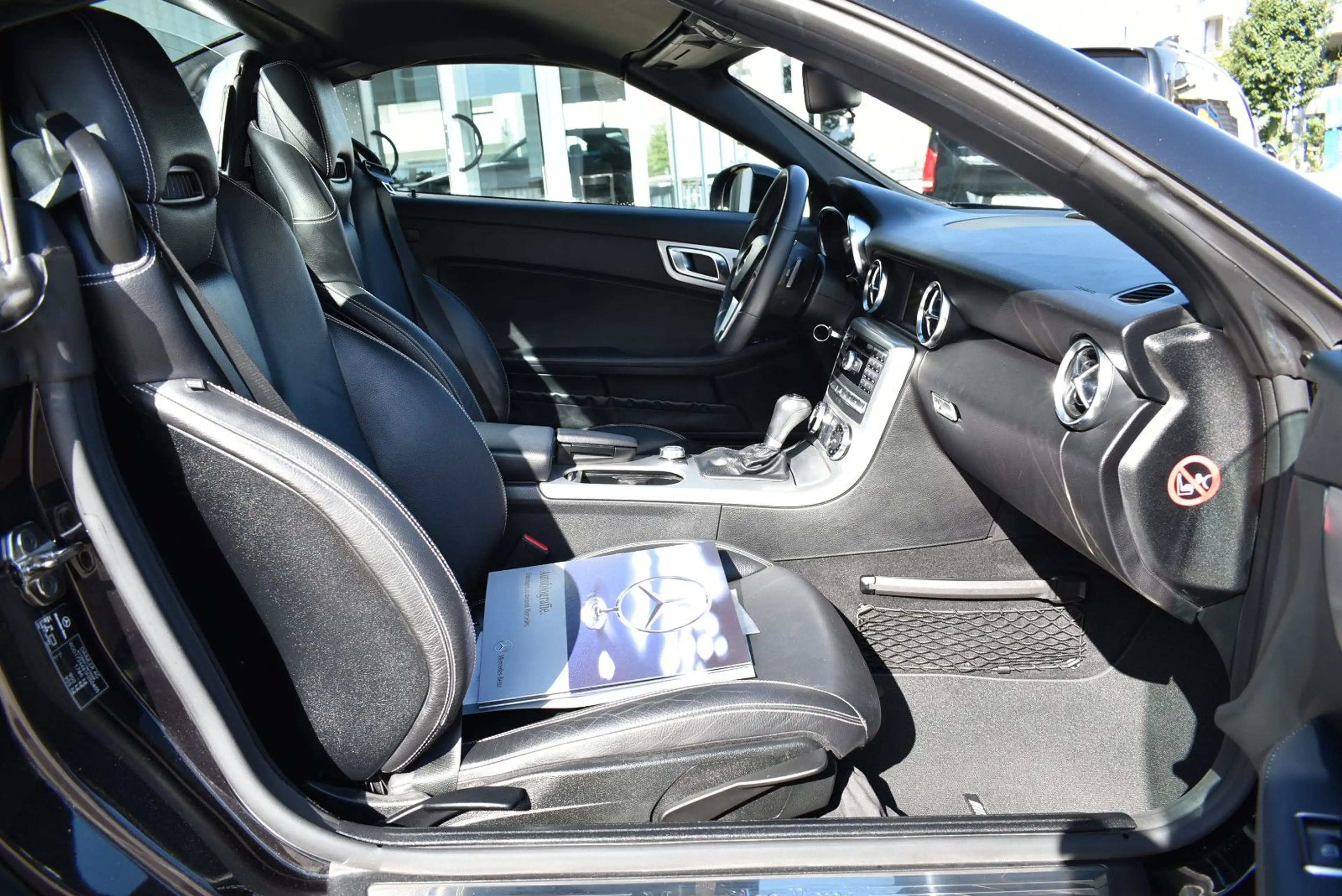 Mercedes-Benz SLK 200 AMG Sport 7-G Tronic — photo 15