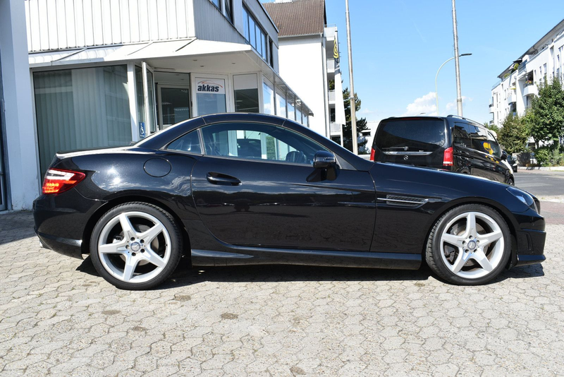 Mercedes-Benz SLK 200 AMG Sport 7-G Tronic — photo 11