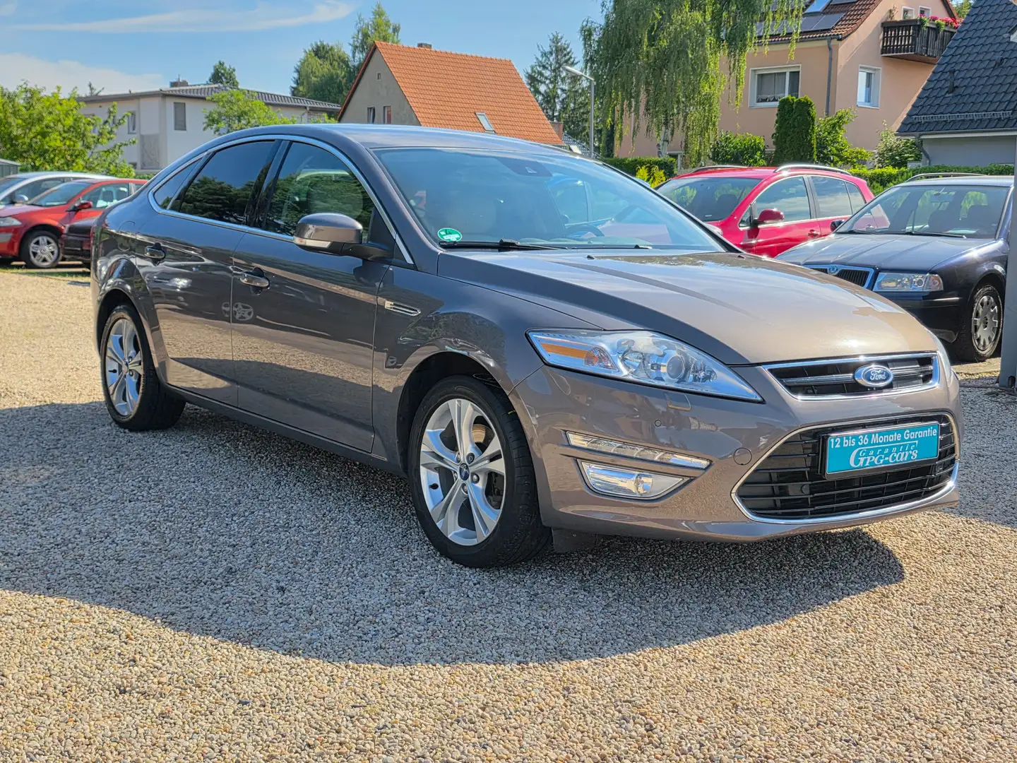 Ford Mondeo 2.0 EcoBoost Individual*Autom*Leder*Navi*Xenon* Gris - 2