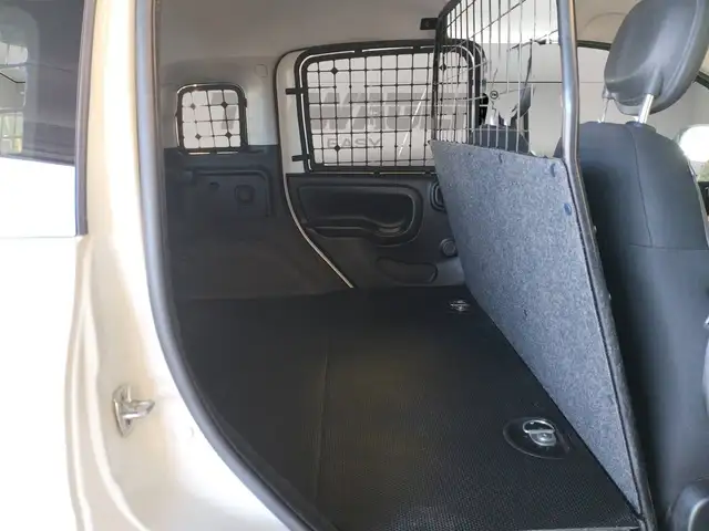 Fiat Panda view 11