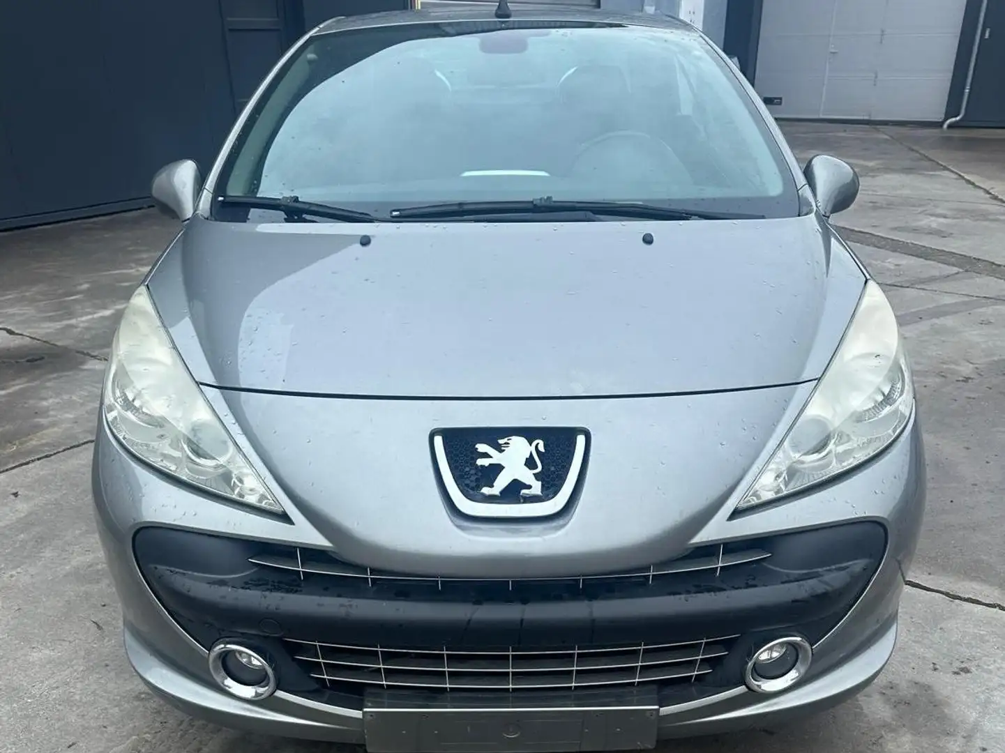 Peugeot 207 207 CC 1.6 HDi FAP Gri - 1
