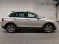 Volkswagen Tiguan LED/SHZ/AHK/ACC/Navi/Mirro Link/HUD Silber - thumbnail 5