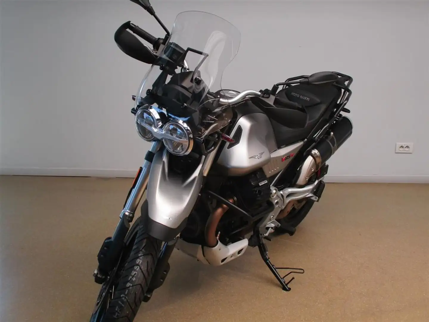 Moto Guzzi V 85 - 12 maanden garantie Szary - 1