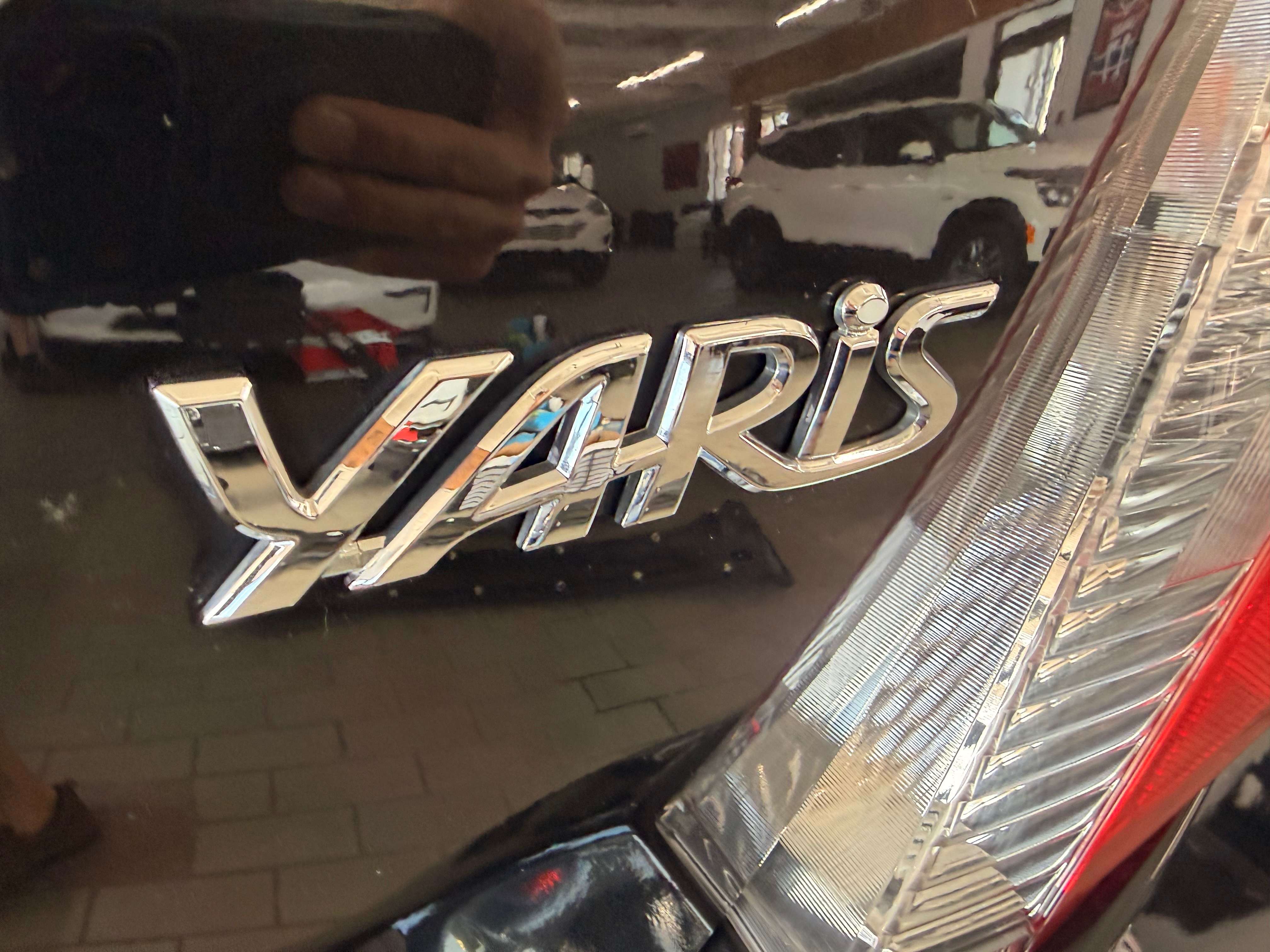 2014 Toyota Yaris Hatchback CE - Image 11