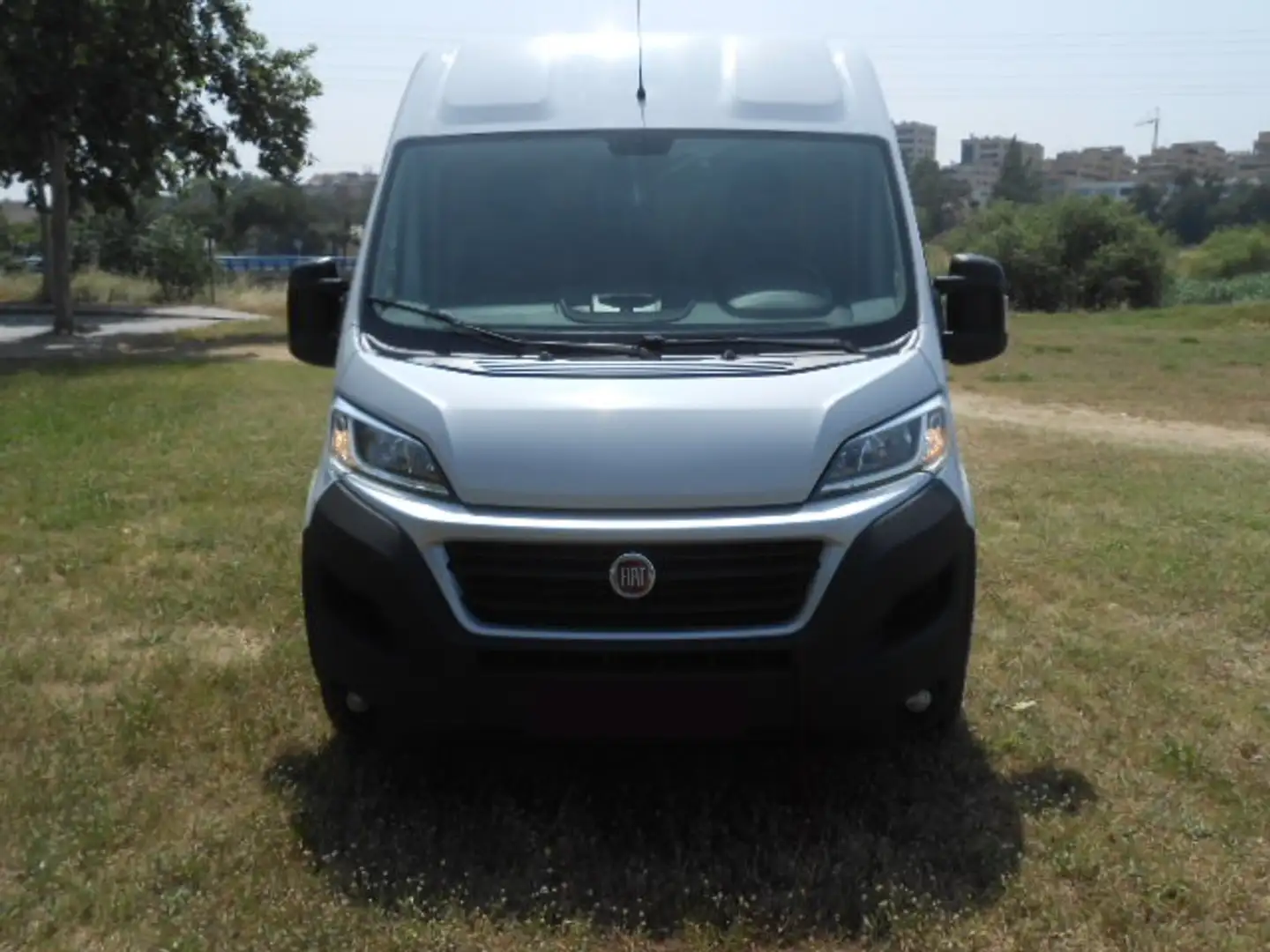 Fiat Ducato Fg. 35 2.3Mjt LPEGR Medio T.A. 110kW Blanco - 2